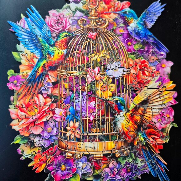 Garden Symphony wooden jigsaw puzzle - Picture 2 of 5